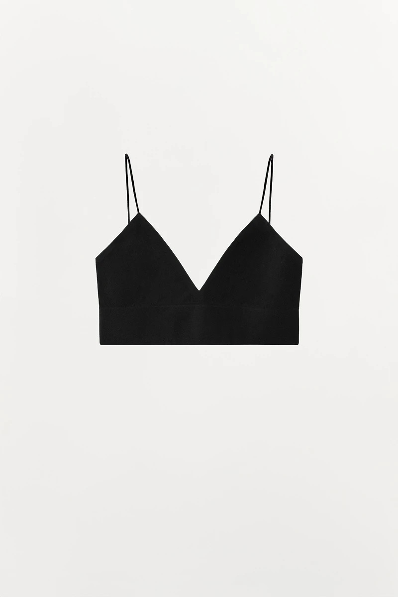 SEAMLESS TRIANGLE BRALETTE