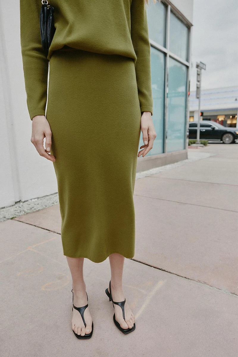 KNIT MIDI SKIRT