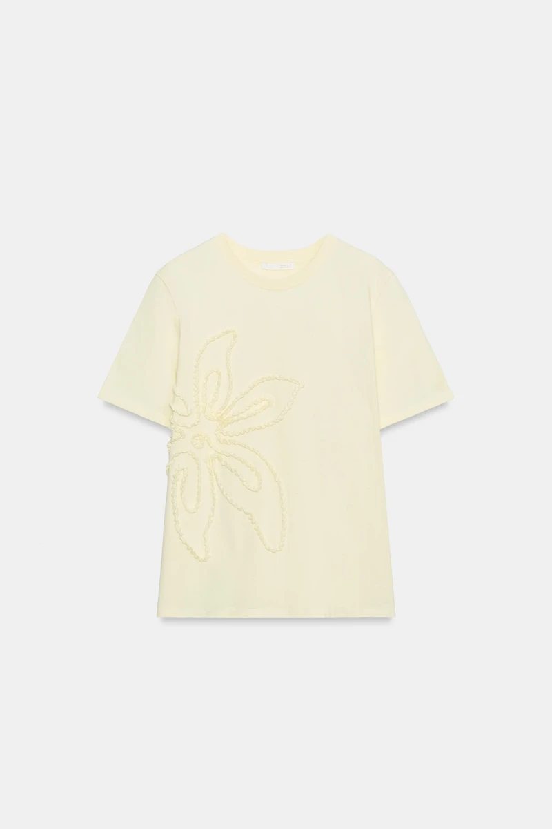 RAISED FLOWER T-SHIRT