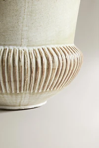 DECORATIVE CERAMIC VASE