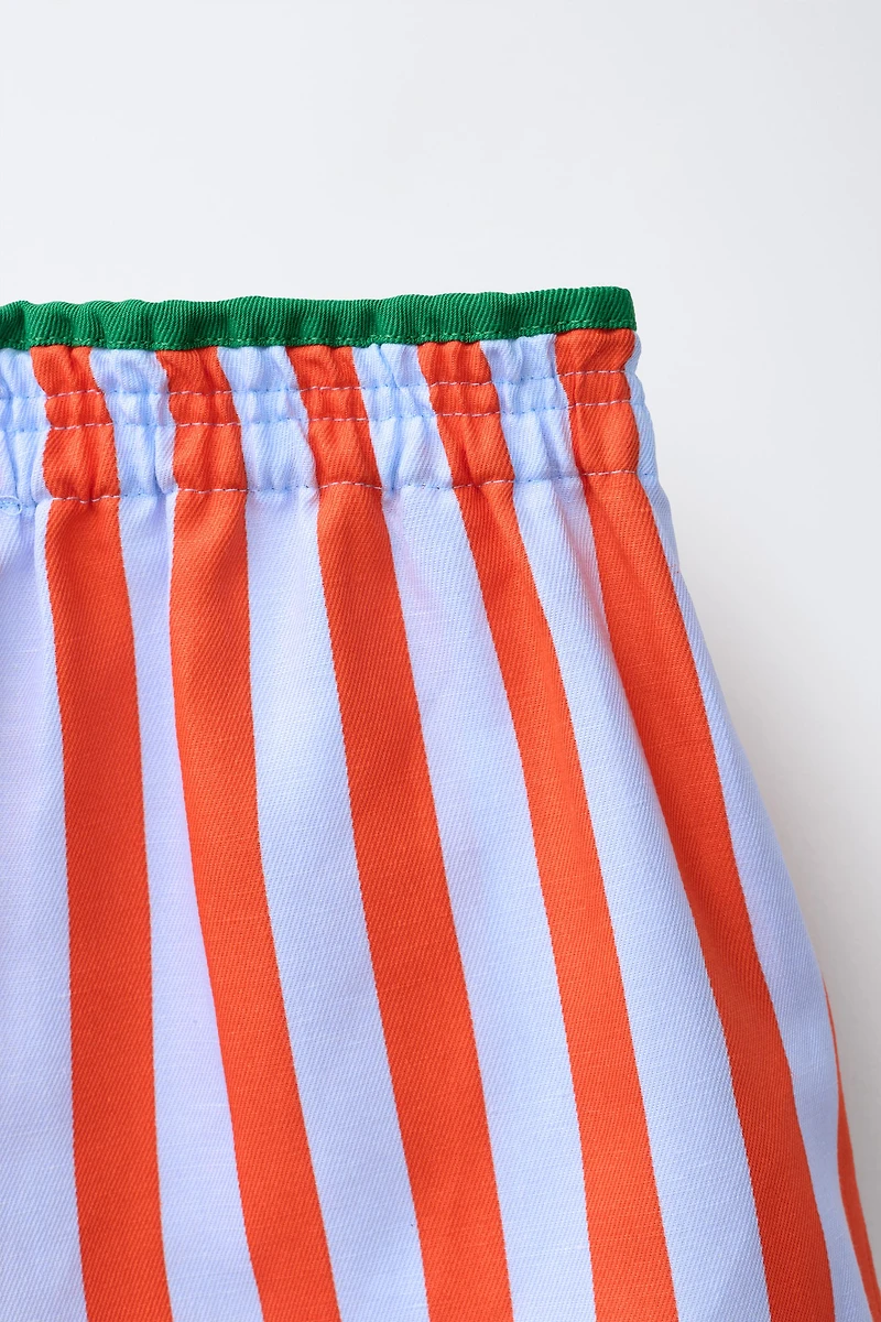 STRIPED SHORTS WITH CONTRAST PIPING