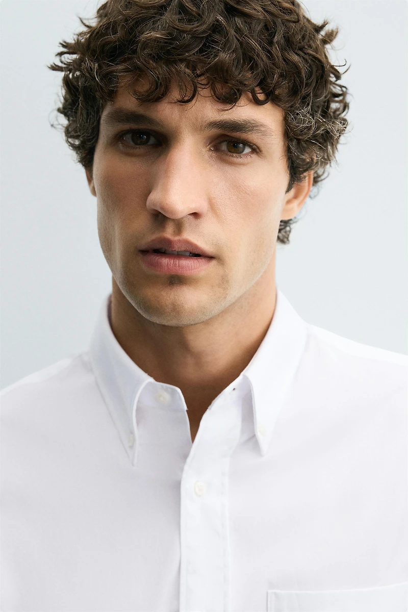 CHEMISE REGULAR FIT COL BOUTONN