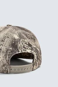 ABSTRACT PRINT CAP