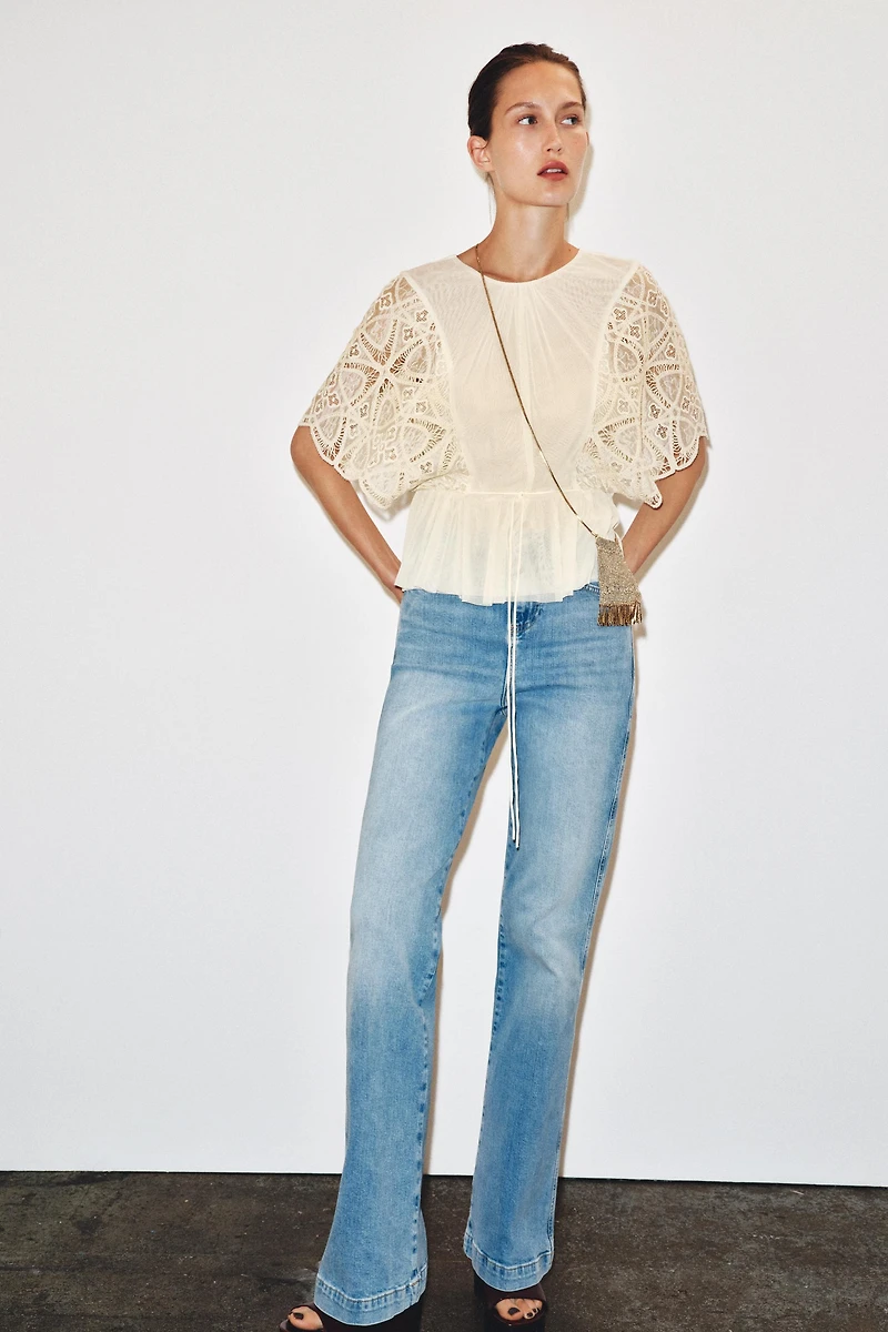EMBROIDERED TOP