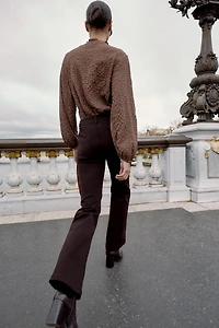 BLOUSE À CARREAUX ET VOLANTS