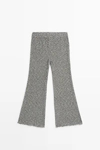 Flowing speckled pants for a total look