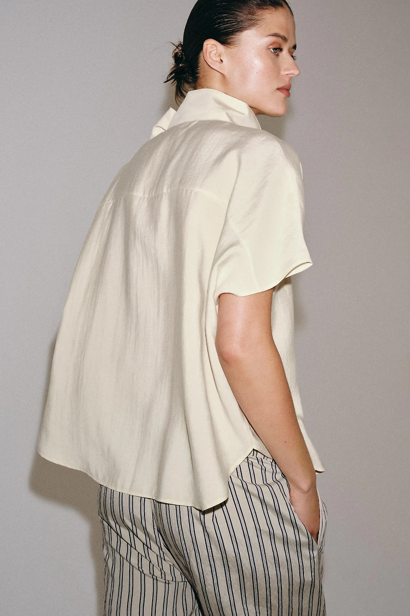 FLOWY FROG CLASP BLOUSE ZW COLLECTION