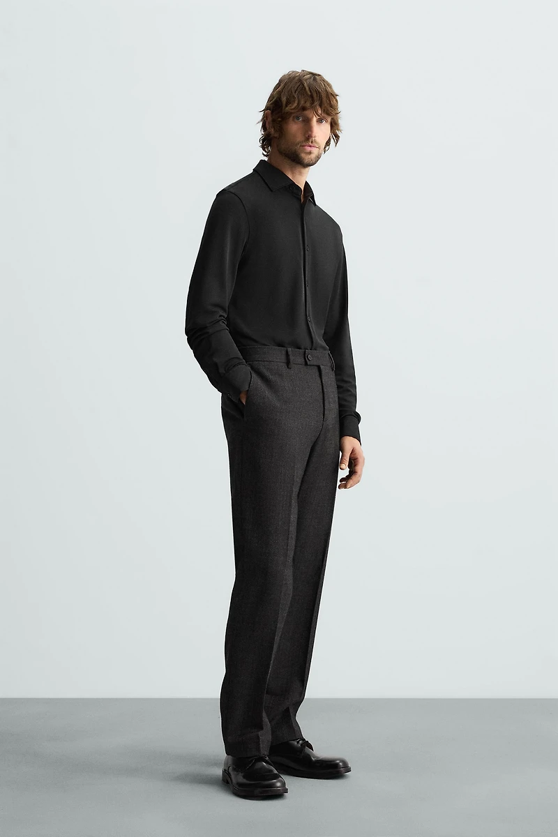 TEXTURED STRETCH SHIRT