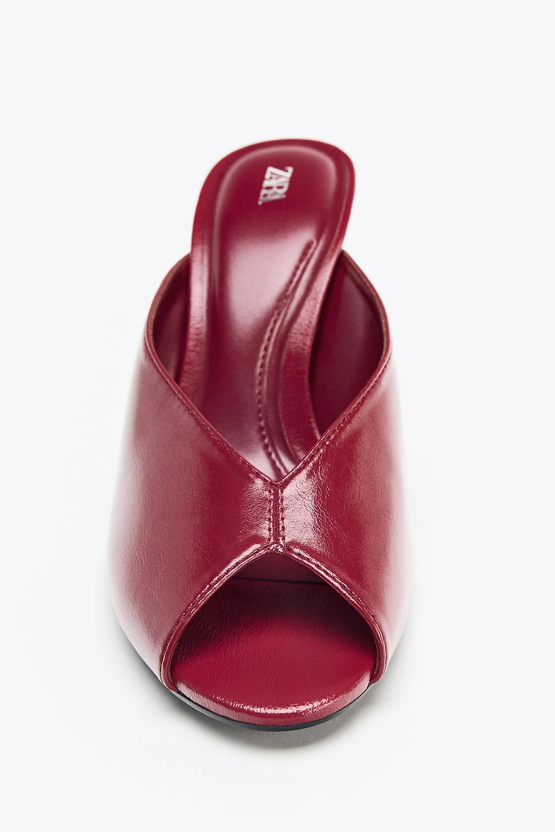 OPEN TOE SANDALS