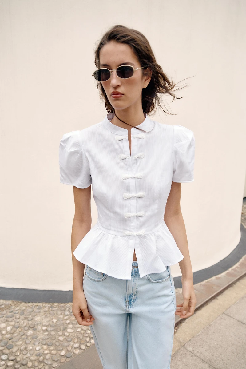 FROG FASTENING PEPLUM SHIRT
