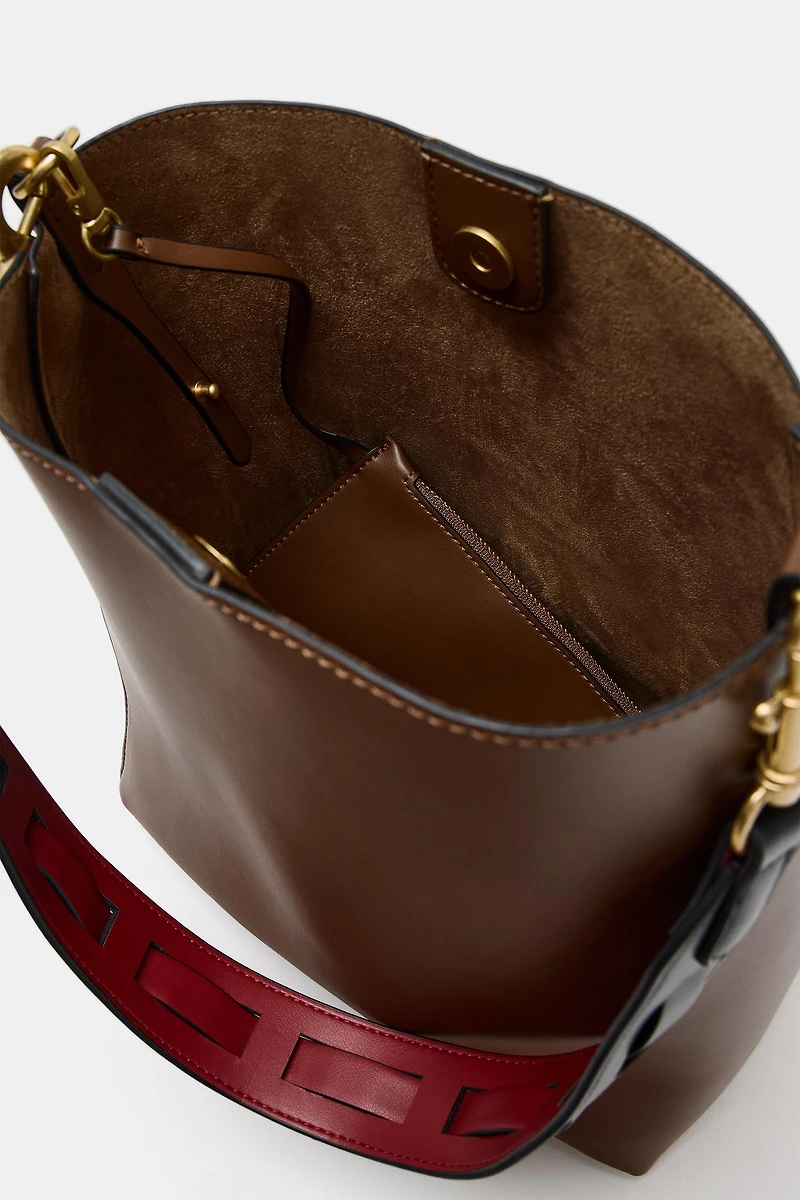 SAC SEAU À ANSE DÉTAIL