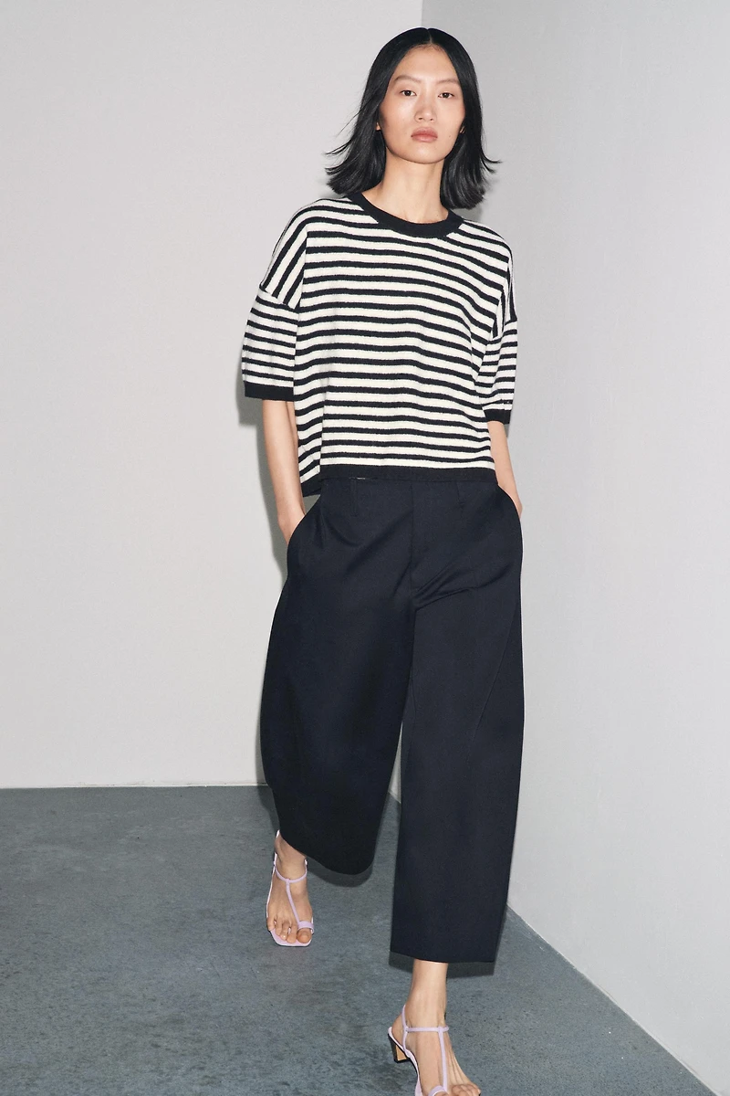100% WOOL STRIPED SWEATER