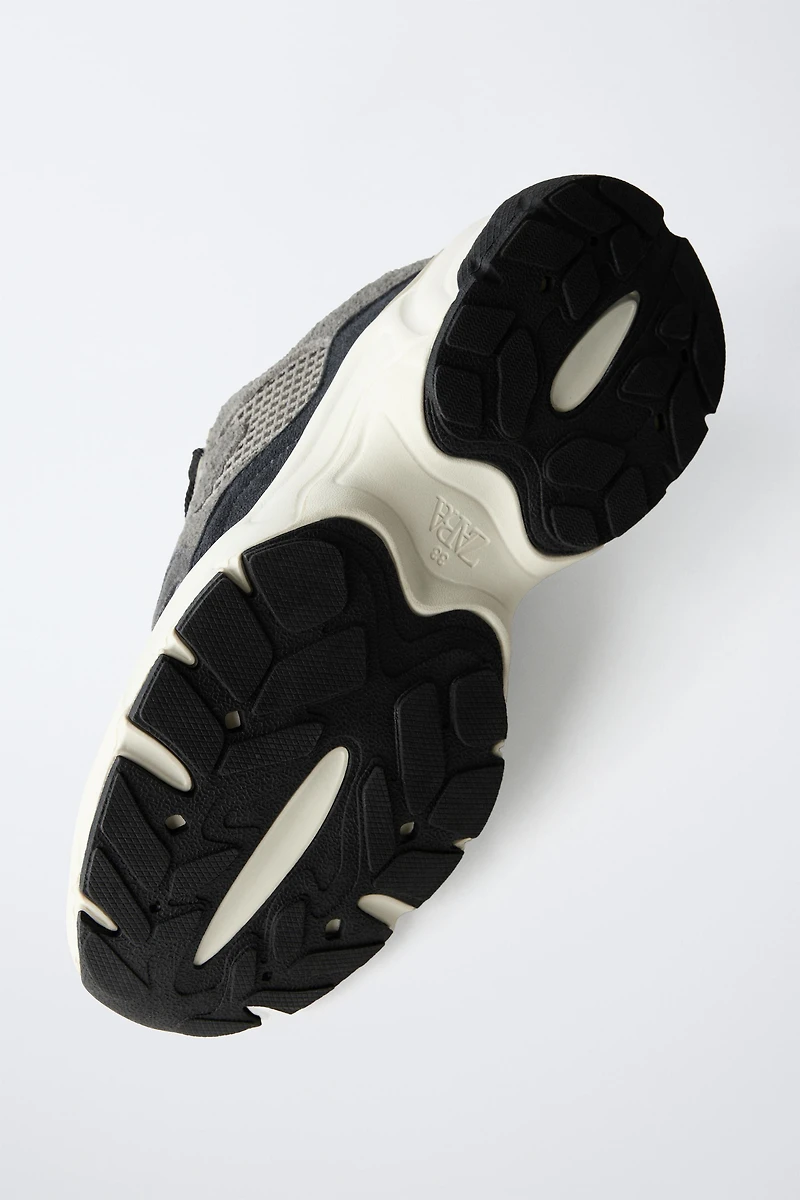 PIECED SNEAKERS