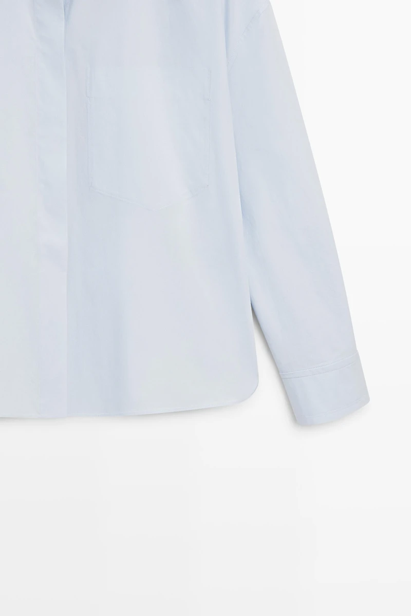 100% cotton shirt with pocket detail