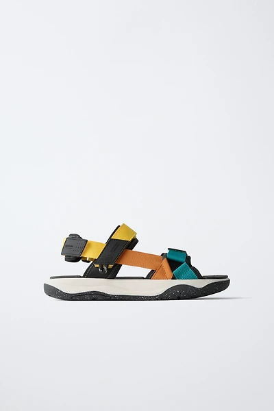 SANDALES TECHNIQUES MULTICOLORES