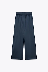 PANTALON SATINÉ À JAMBES LARGES