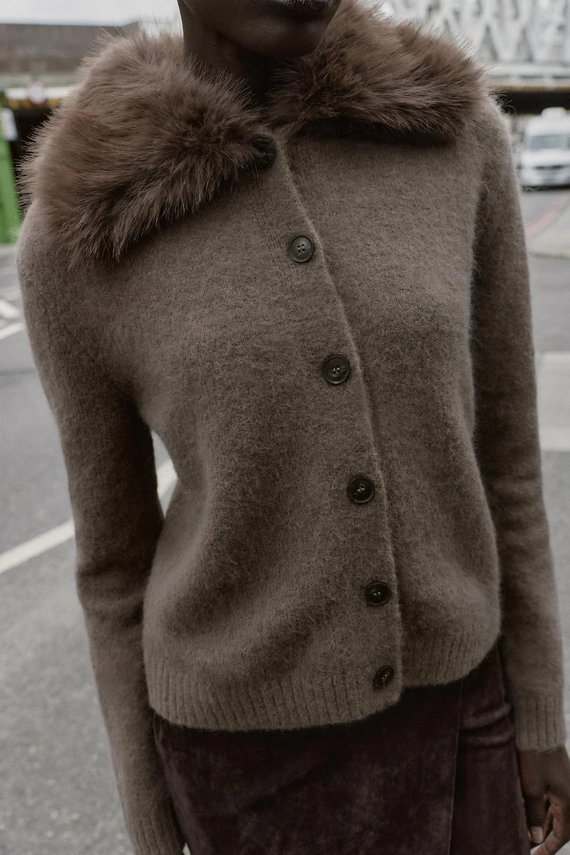 CARDIGAN WITH FAUX FUR LAPEL