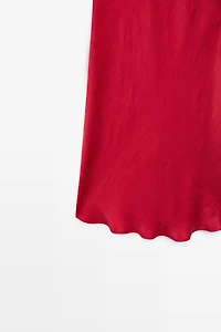 Robe midi fluide satinée