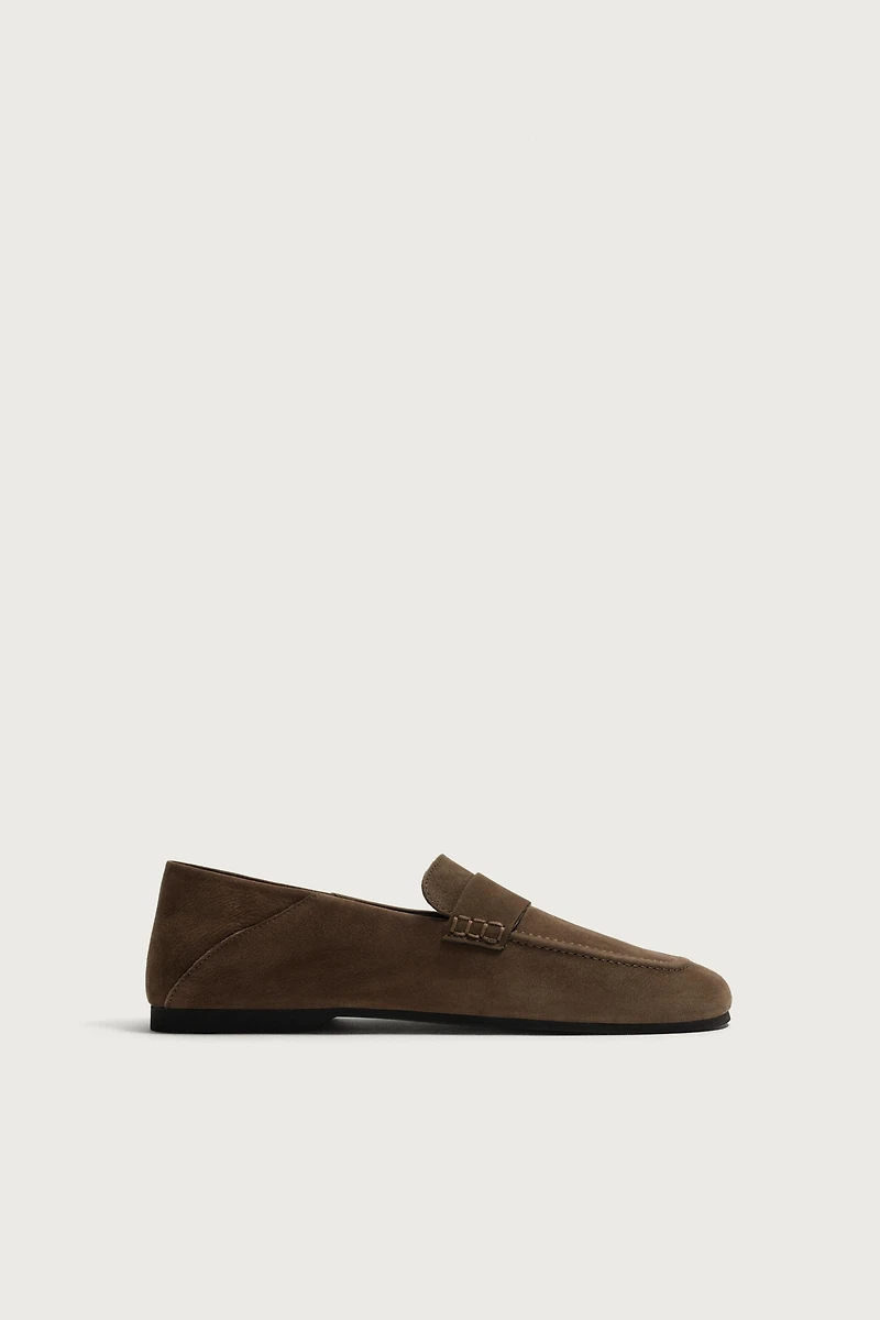MOCASSINS EN CUIR À MASQUE
