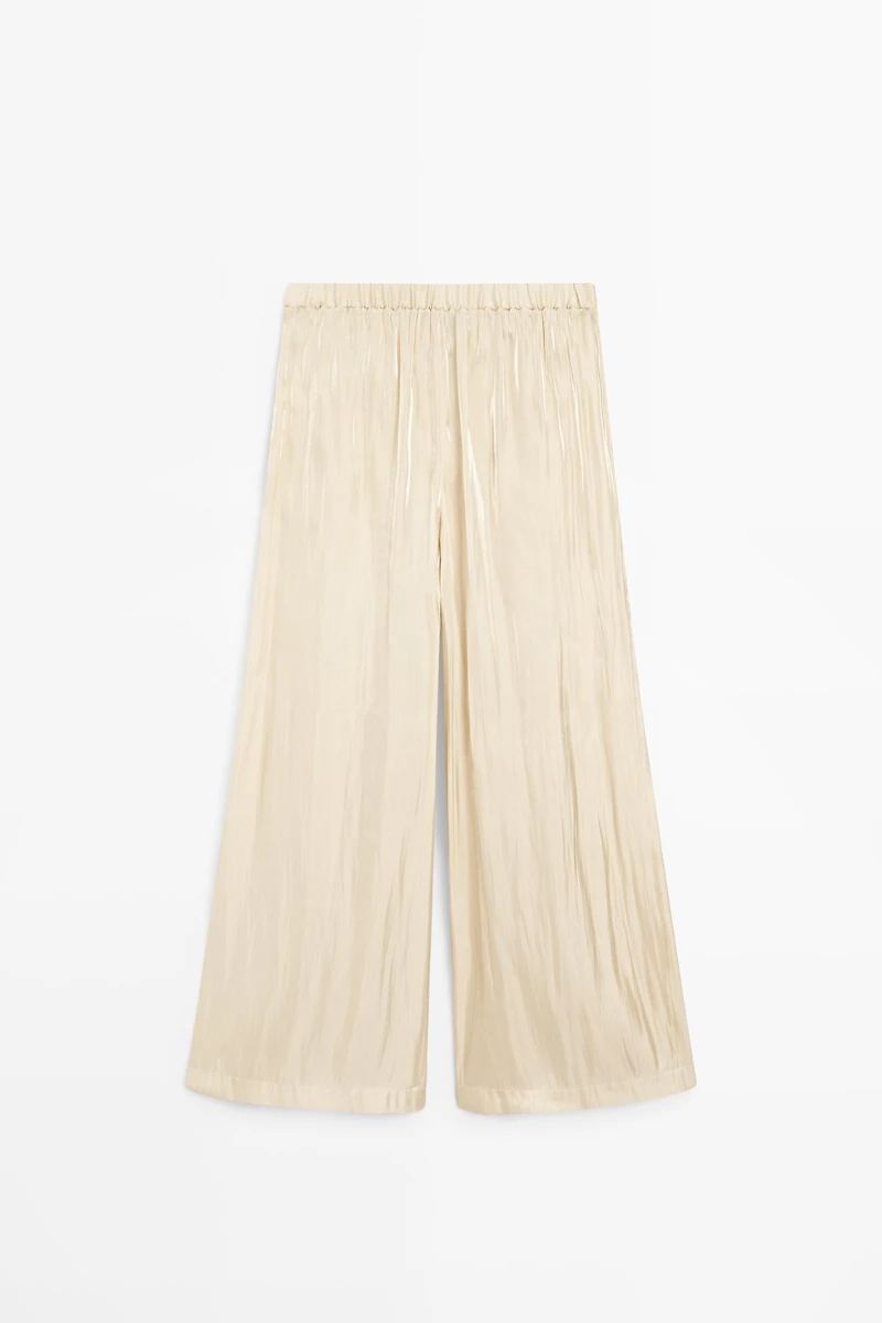 Pantalon fluide en tissu satiné