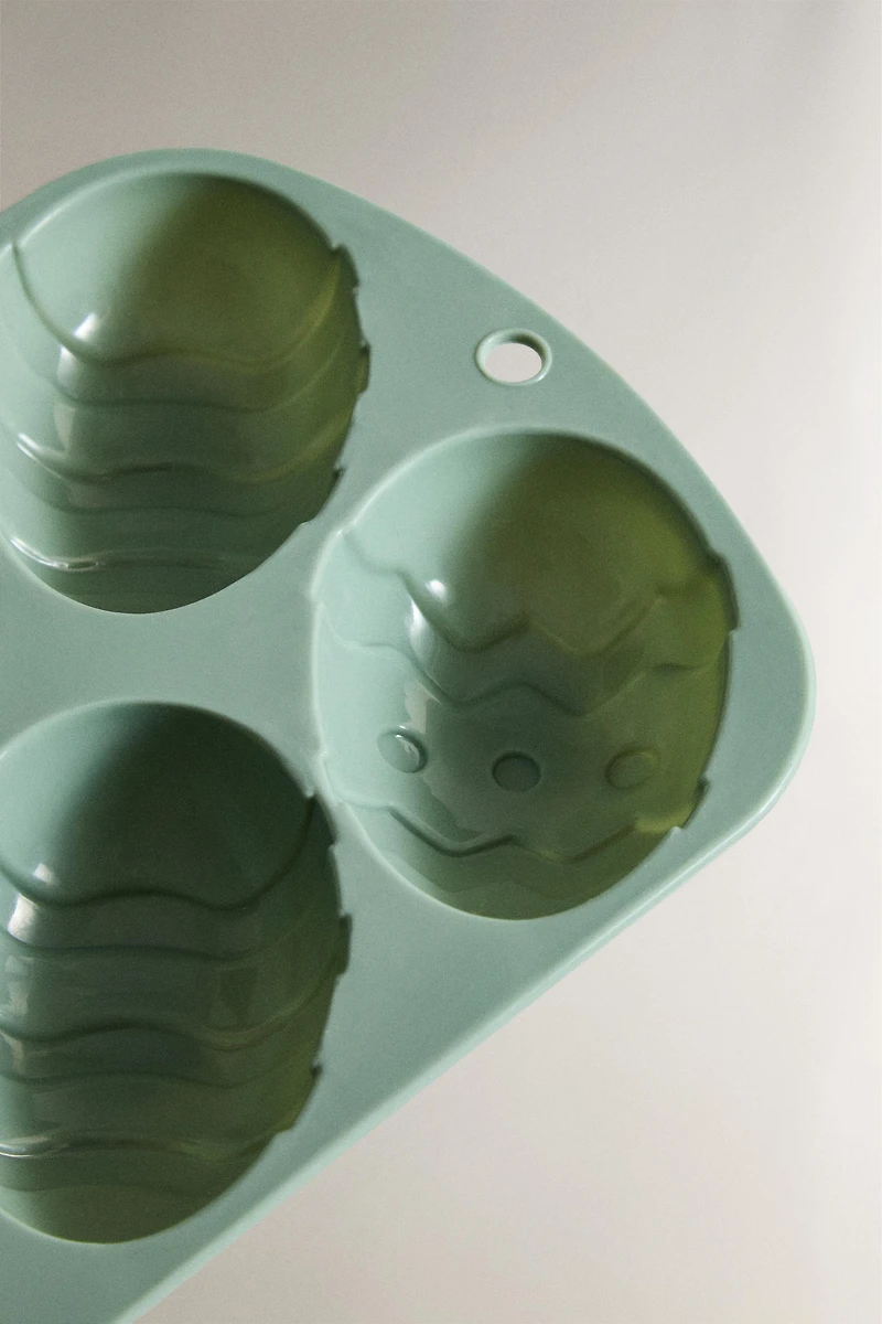 EASTER EGG BAKING MOULD