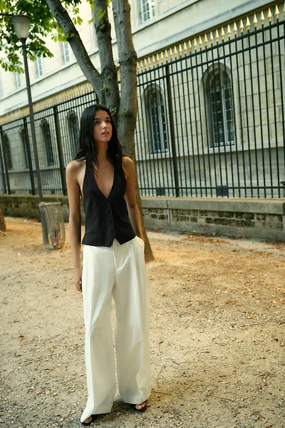 PLEATED PANTS WITH FLAPS