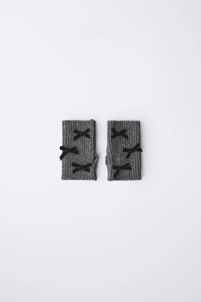 KNIT MITTEN GLOVES WITH VELVET BOWS