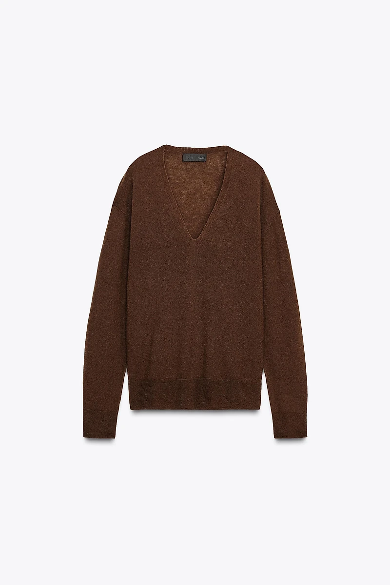 100% EXTRA-SOFT WOOL SWEATER