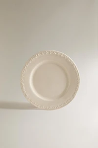 EARTHENWARE DESSERT PLATE WITH RAISED BORDER