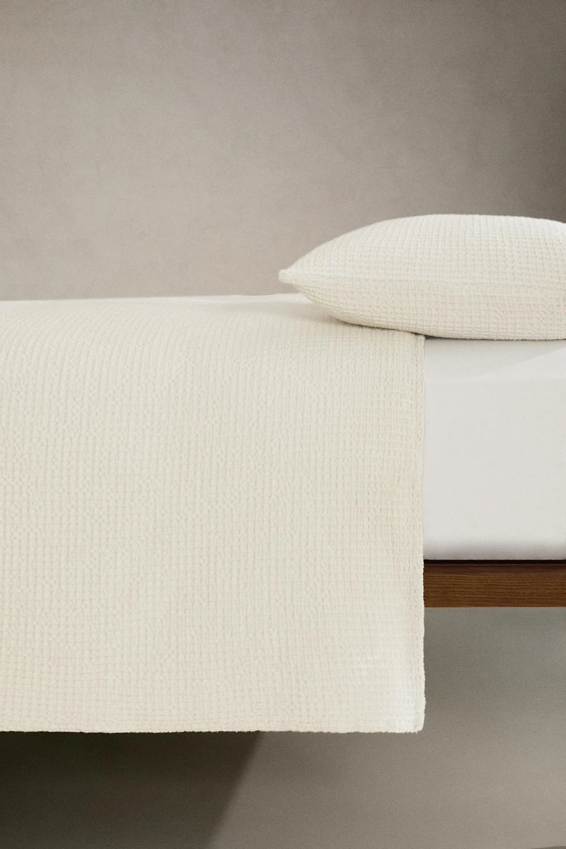 MINI WAFFLE-KNIT COTTON BEDSPREAD
