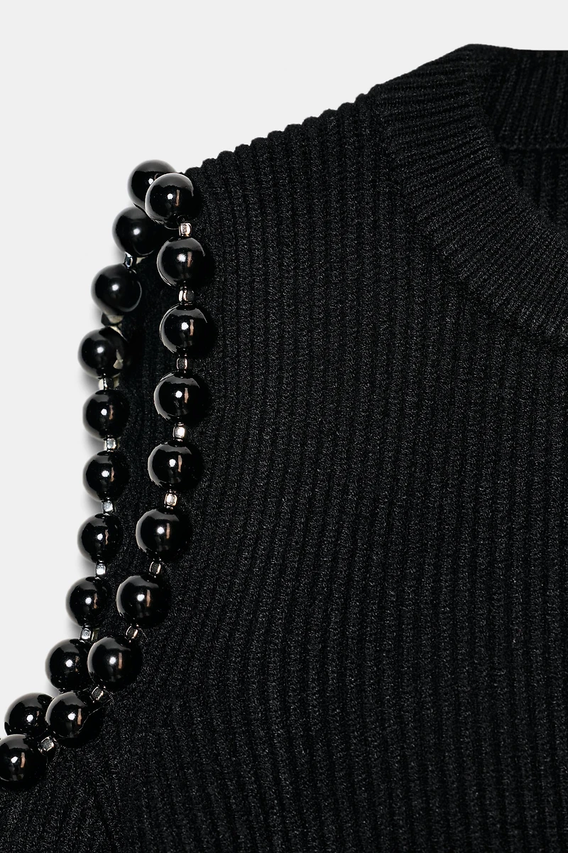 KNIT CUT OUT BALLS JUMPER