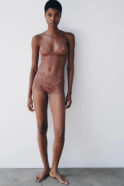 LACE TRIANGLE BRA