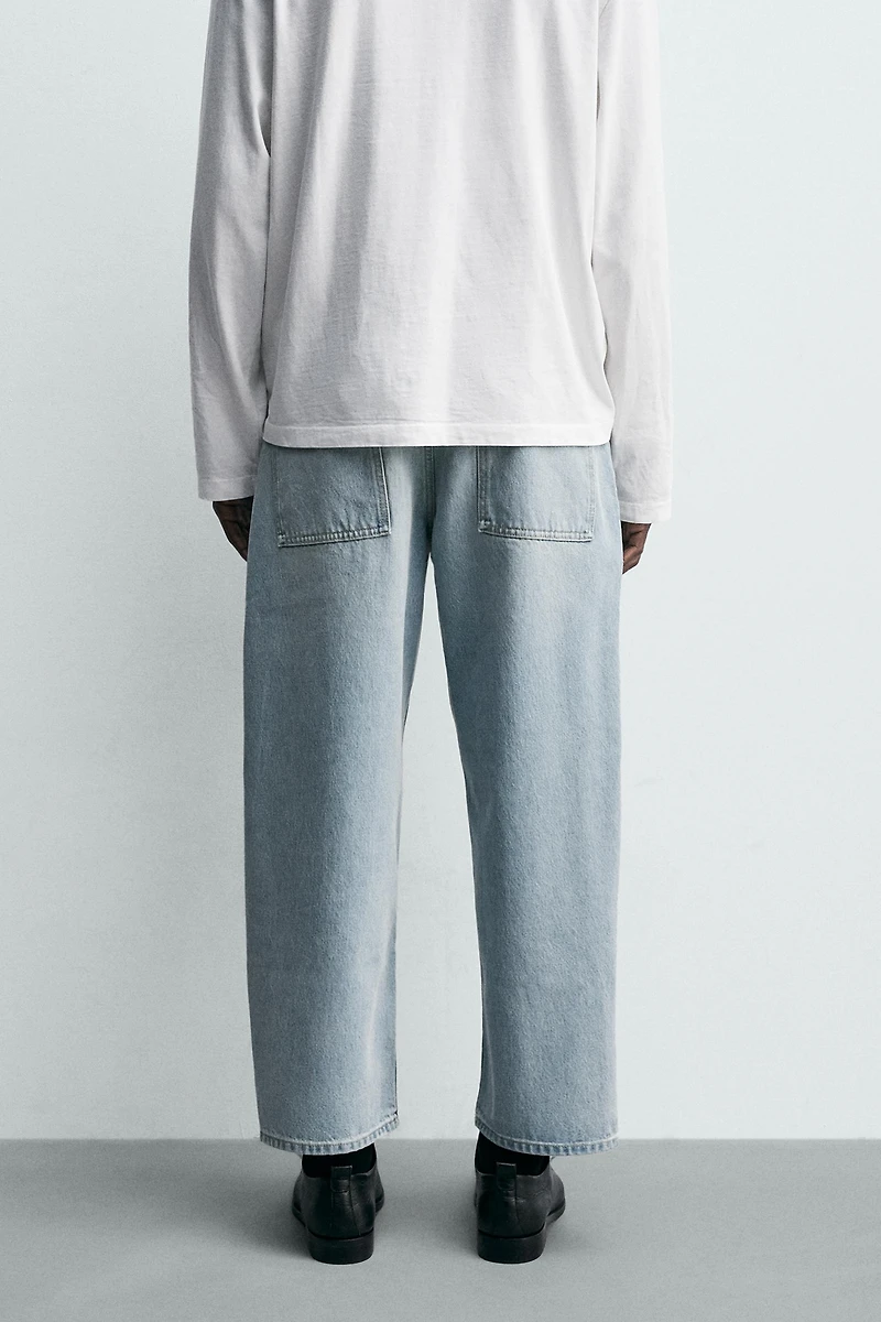 TAPERED WIDE FIT JEANS