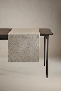 FLORAL JACQUARD TABLE RUNNER