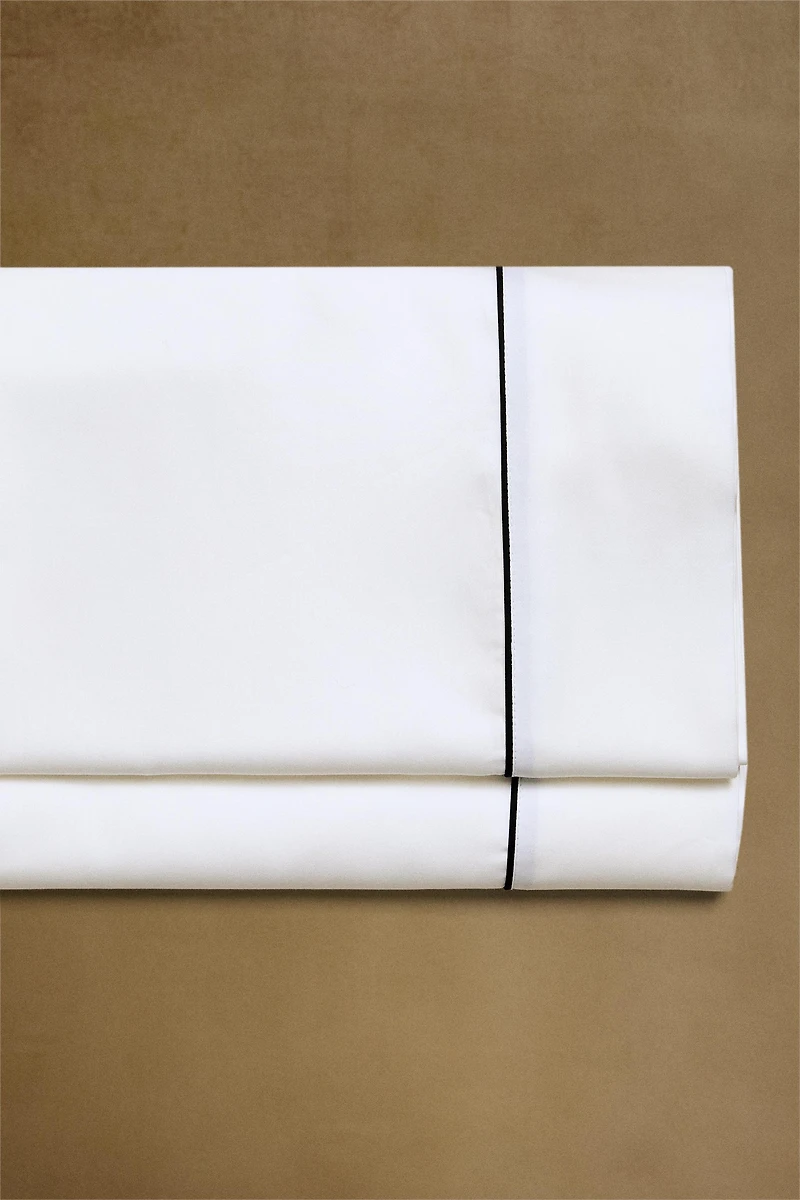 SATEEN FLAT SHEET WITH PIPING
