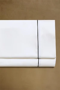 SATEEN FLAT SHEET WITH PIPING