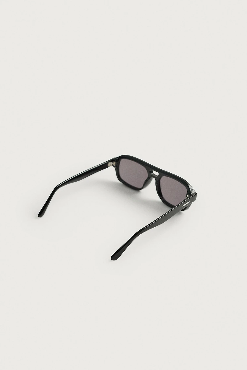 RECTANGULAR SUNGLASSES