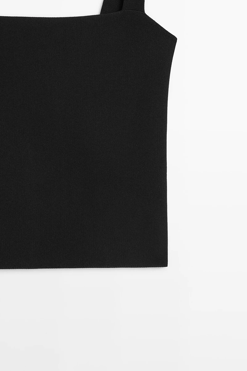 Knit top with a square neckline