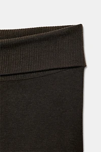 SEAMLESS FLARE PANTS