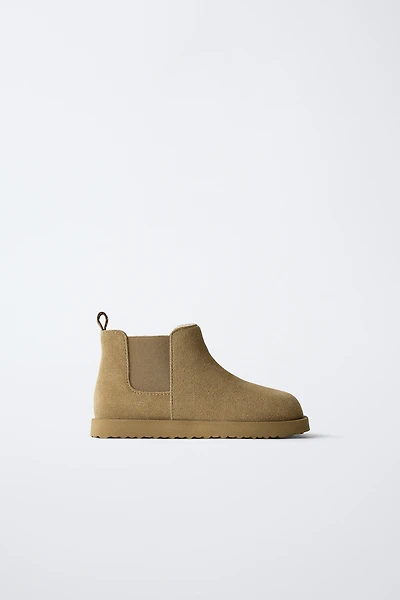 LEATHER ANKLE BOOTS