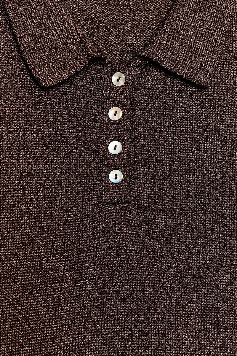 POLO EN MAILLE À MANCHES COURTES