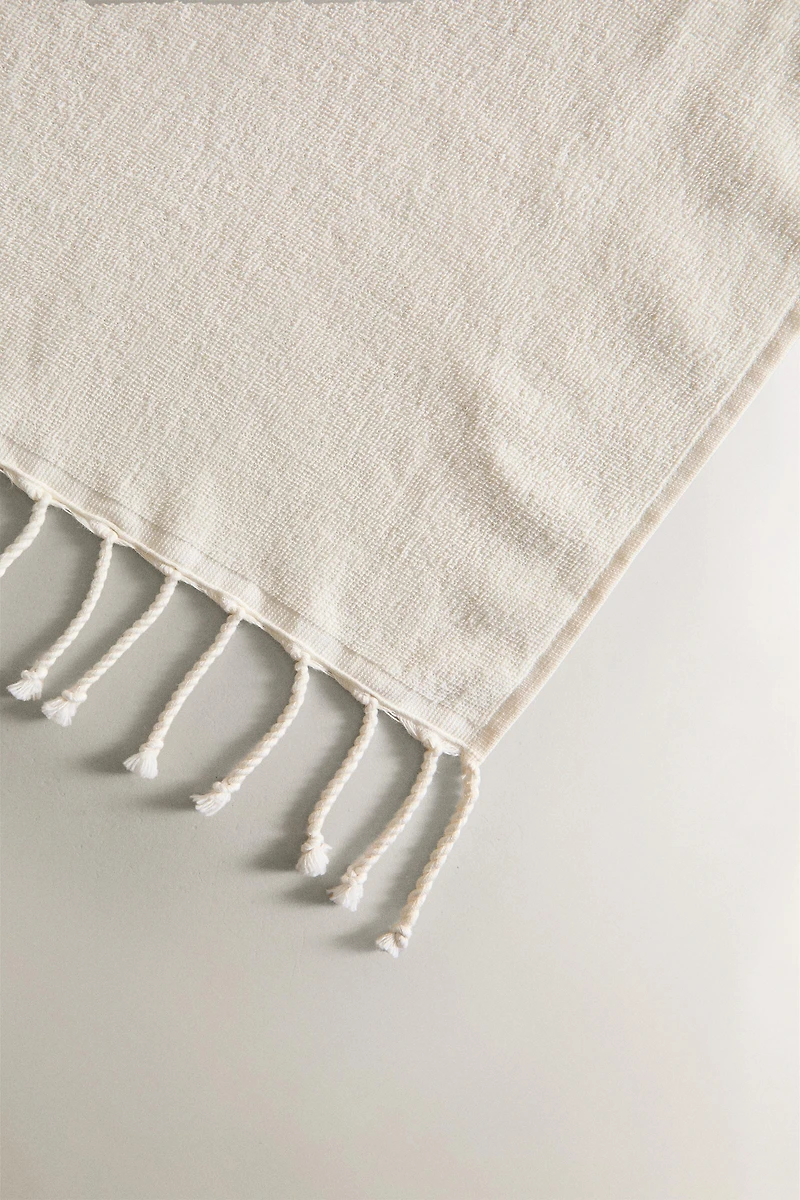 FRINGED COTTON BEACH TOWEL