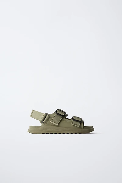 BUCKLED SANDALS