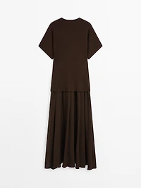 Knit dress with contrast gathered detail