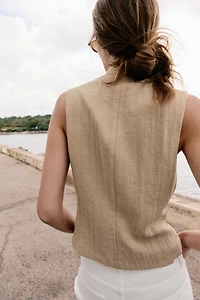 SLEEVELESS BUTTON SHIRT