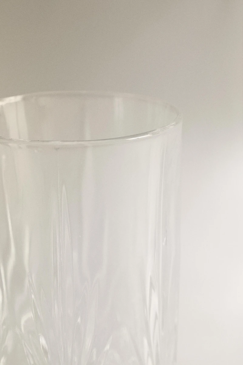 TALL TUMBLER WITH RAISED DESIGN