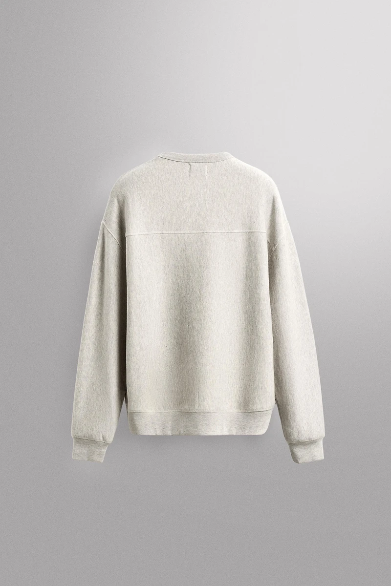 RELAXED FIT CREWNECK SWEATSHIRT