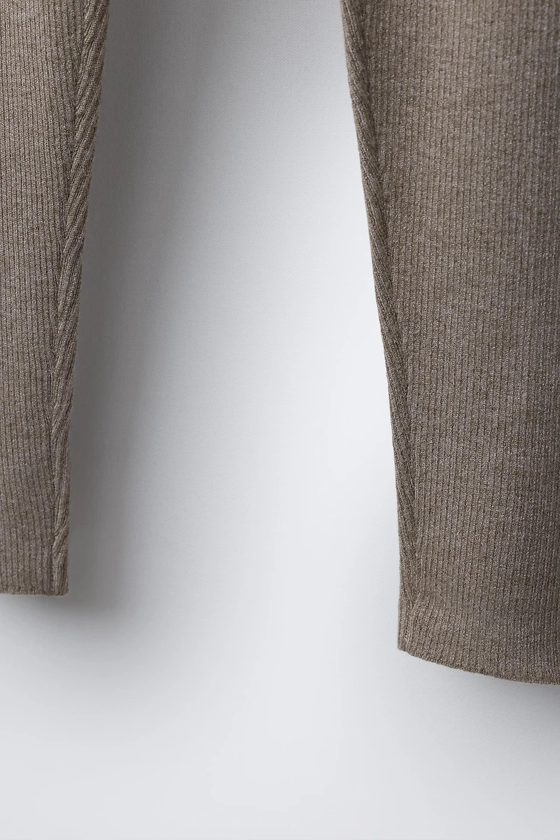 LEGGING EN MAILLE CÔTELÉE