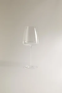 ULTRA LIGHTWEIGHT WINE GLASS