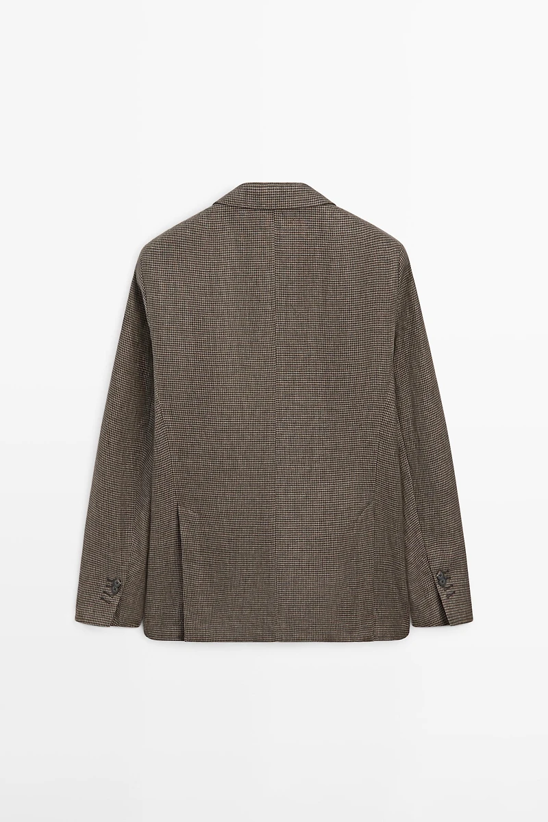 100% linen blazer with pocket details